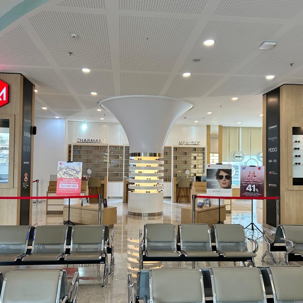 M Optik Candi image 2
